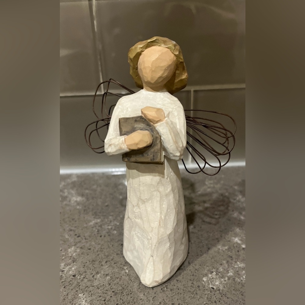 Willow Tree Angel of Learning Sculpture